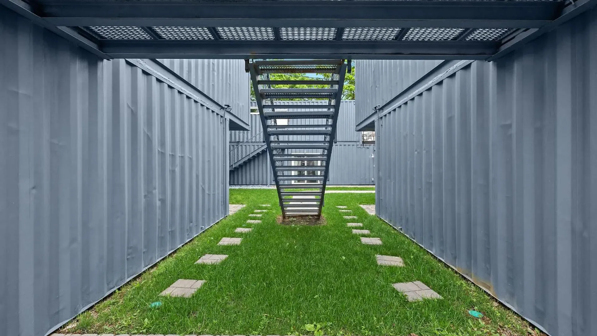 Apartmán Unique Shipping Container Retreat: Six 1Br Units Louisville USA