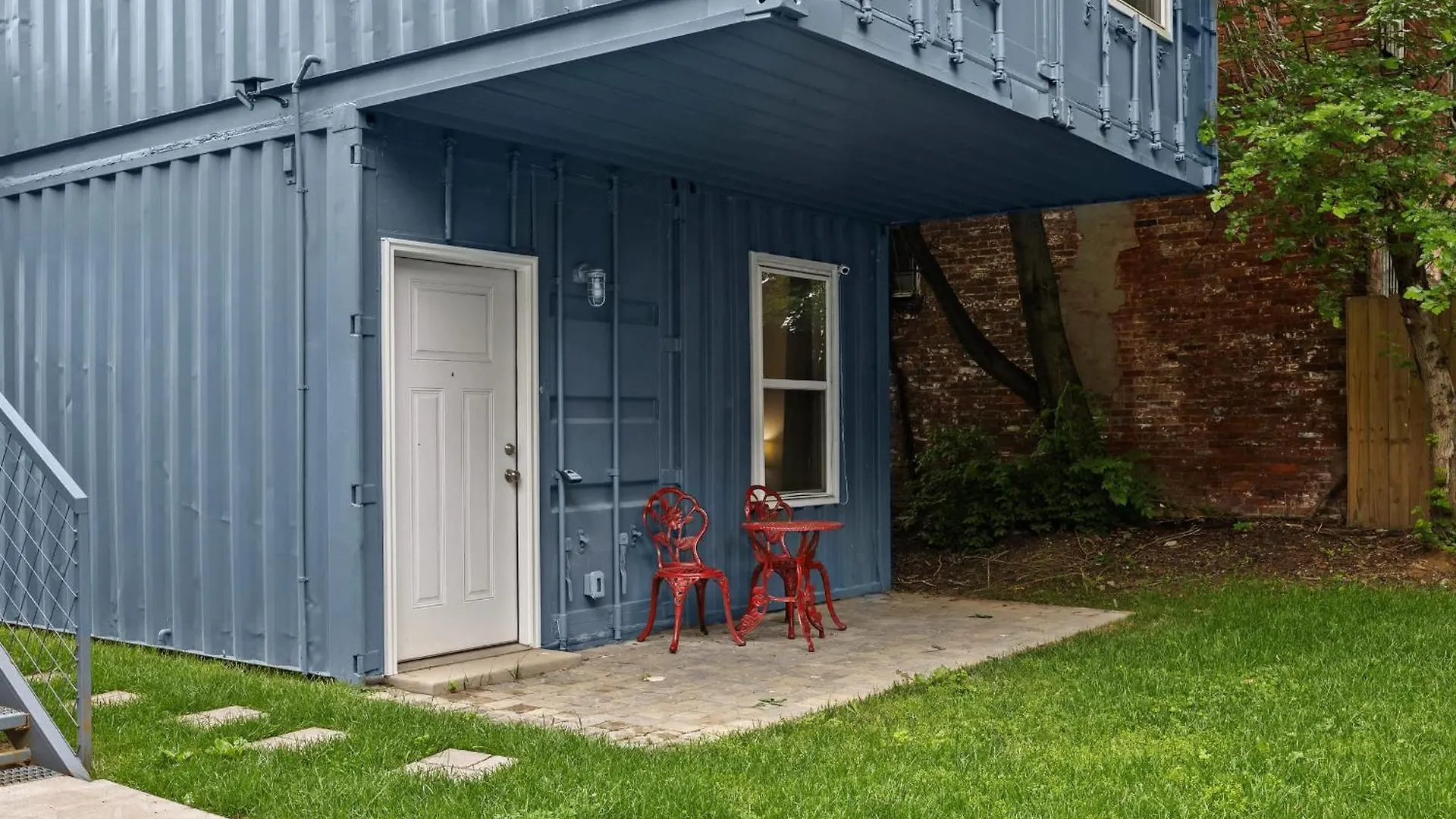 Apartmán Unique Shipping Container Retreat: Six 1Br Units Louisville USA