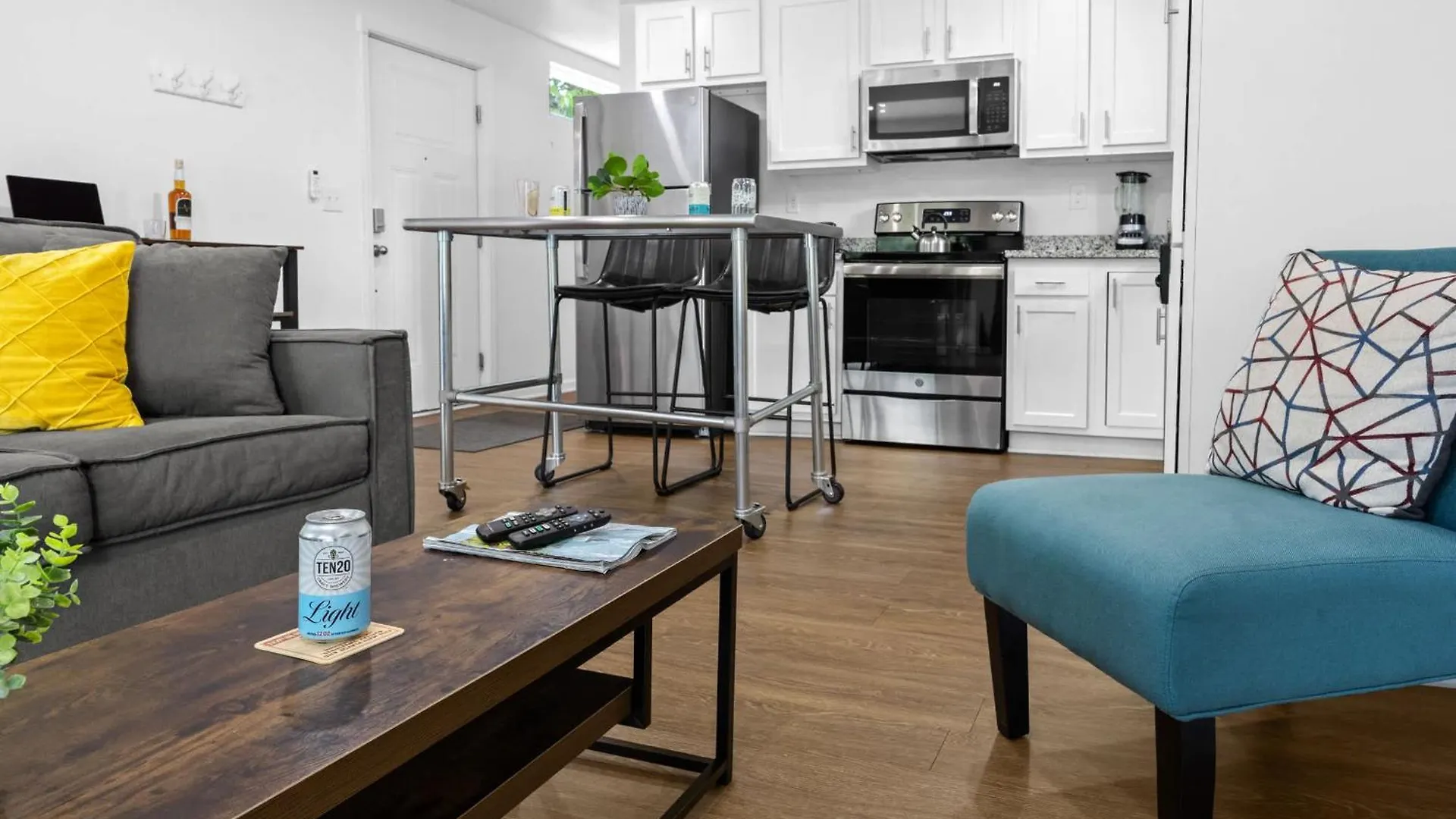 Apartmán Unique Shipping Container Retreat: Six 1Br Units Louisville